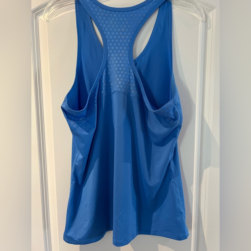 Under Armor Blue Razorback Workout Top - Size Large - Picture 2 of 6